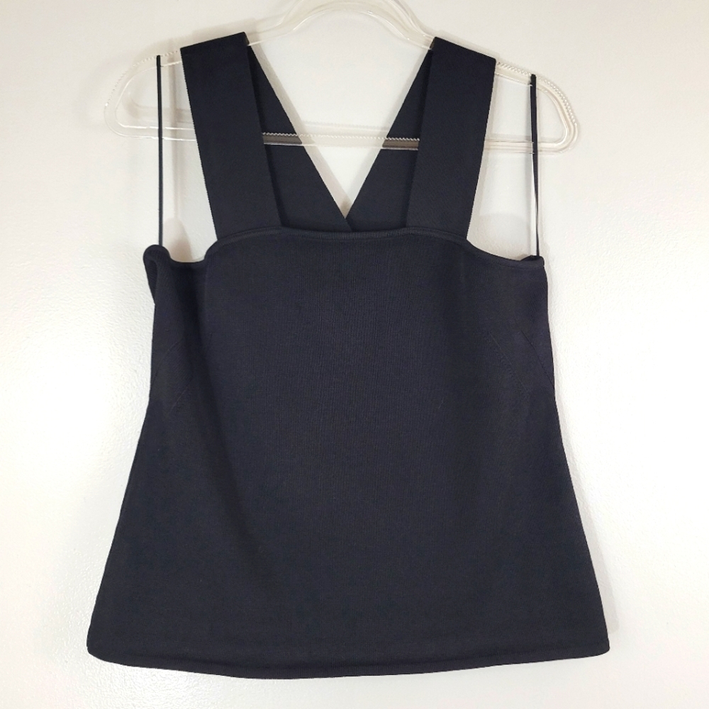 RACHEL ROY COLLECTION black thick stretchy slimming cropped 'V' back tank